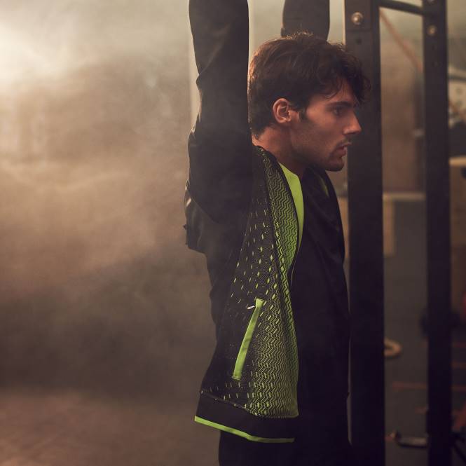 kapüşonlu ceket süpernova Joma siyah floresan yeşil erkekler 0RJD3392